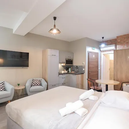 Elegance * זאדאר