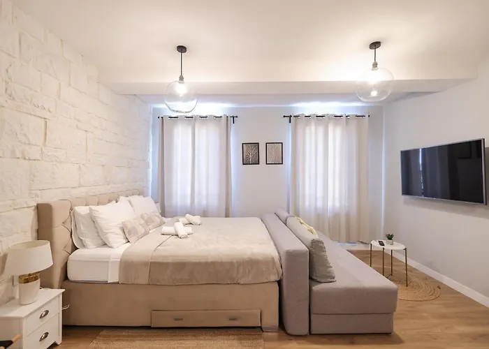 Elegance Apartamento *